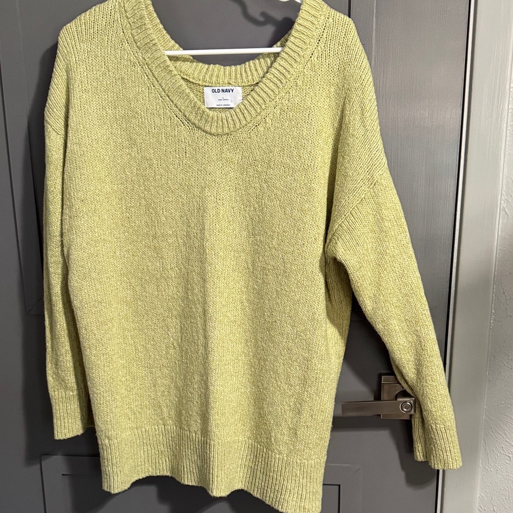 Old Navy Women's Sweater - Soft Green